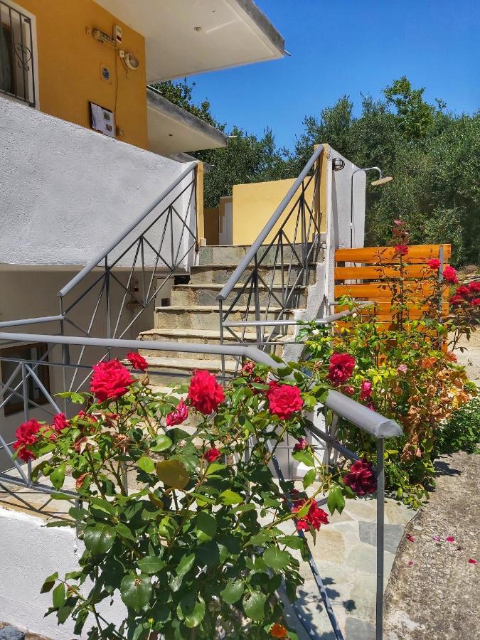 Artolithia Apartments Ρίζα Εξωτερικό φωτογραφία