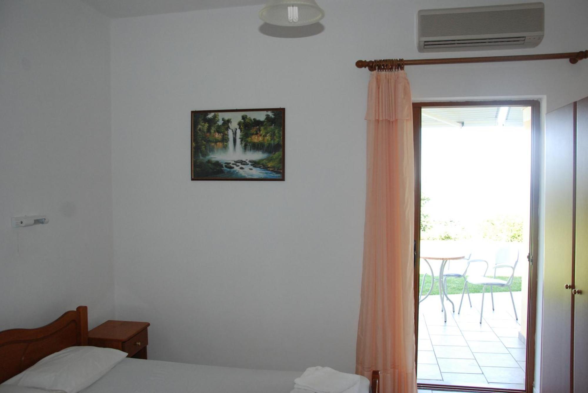 Artolithia Apartments Ρίζα Δωμάτιο φωτογραφία